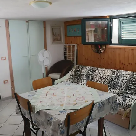 Casa Per Le Vacanze Al Mare Nyaraló *